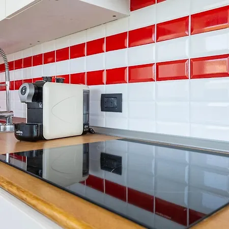 Red House Villa *