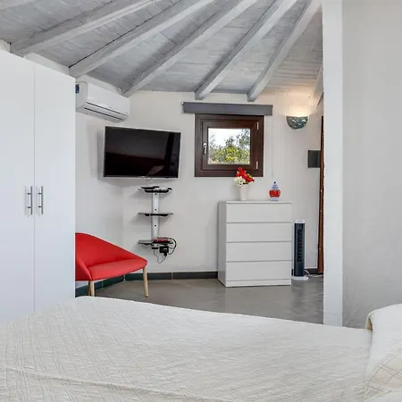 Red House Villa